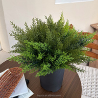 Plantes artificielles de Noël 2026, verdure, bouquets d'aiguilles de pin, plantes artificielles au toucher réel pour la décoration de table de Noël à la maison