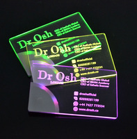 Carte de visite personnalisée en acrylique de qualité supérieure avec lumière LED optique, gravée au laser, bords multicolores néon lumineux pour