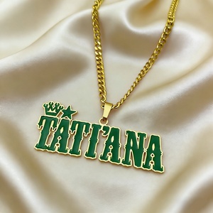 Collana con Ciondolo Personalizzato Duoying in Acciaio Inossidabile Placcato Oro 18K PVD con <span class=keywords><strong>Nome</strong></span>, Corona e Stella Smaltata Colorata per Ragazze - Product Image 3