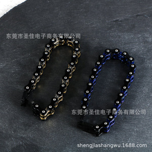 Pulsera de Cadena de Bicicleta para Hombre, Acero Inoxidable, Chapado en Oro, Diseño Geométrico con Puntas Azules, Joyería de Regalo CE622 - Product Image 1