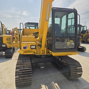 Venta de Fábrica: Excavadora Komatsu PC70 Usada, Excelente Estado, 7 Toneladas, Capacidad de Cucharón de 0.33m, Motor, Caja de Cambios, Bomba de Engranajes - Product Image 6