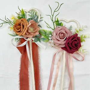Bouquet da Sposa in Stile Europeo-Americano con Rose a Forma di Cuore, Bacchetta Magica per Bambini - Product Image 2