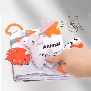 Regalo perfetto per bambini <span class=keywords><strong>montessori</strong></span> seggiolino auto sensoriale passeggino appeso <span class=keywords><strong>culla</strong></span> giocattolo cartone animato a tema animale libro di tessuto per bambini - Product Image 4