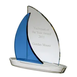 Trofeo di riconoscimento dei dipendenti aziendali in cristallo personalizzato con incisione personalizzata
