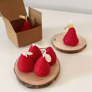 Wholesale Cute Strawberry Scented Candle Aromatherapy Gift For Home Decoration