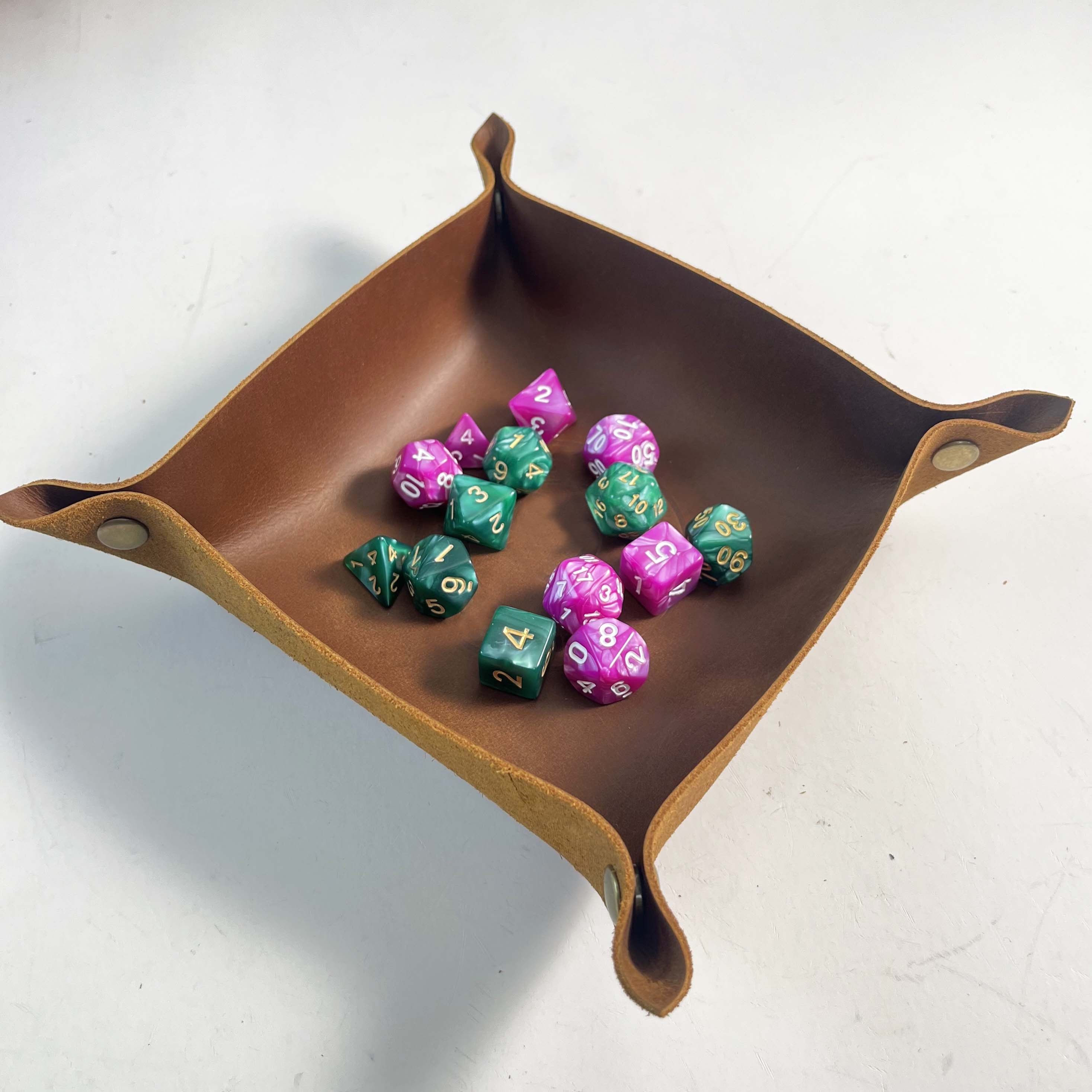 Brown tray without dice
