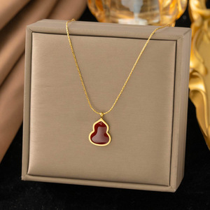 Edelstahl-Halskette mit Kürbis-Anhänger, vergoldet, Edelstahl-Gliederkette, Damen-Halskette mit Tropfenöl-Anhänger - Product Image 1