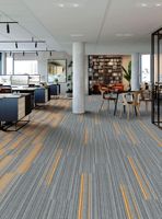Luxuriöse Bedruckte Quadratische Nylon-Teppichfliesen mit Modernem Tufting-Muster, Modulare Bodenteppiche für Gewerbliche, Büro- und Hotelprojekte
