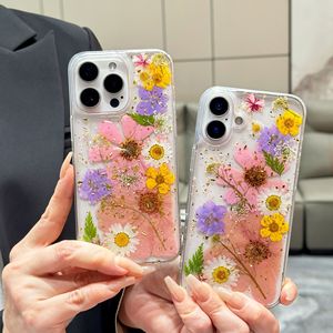Encantadora Funda de Teléfono <span class=keywords><strong>con</strong></span> Flores Secas Hechas a Mano para iPhone 17 Pro Max 17 Air 16 15, Carcasa Transparente Brillante de TPU Suave, Regalo para Mujer - Product Image 6