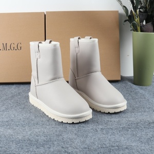 <span class=keywords><strong>Botas</strong></span> de Nieve de Alta Calidad para <span class=keywords><strong>Mujer</strong></span>, Botines de Invierno, Estilo <span class=keywords><strong>UGG</strong></span>, Parte Superior de Cuero Genuino, Forro de Lana, Antideslizantes - Product Image 2