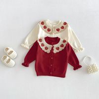 Nouveau Cardigan en Tricot à Col Claudine Motif Fraise pour Bébé Fille, Collection Automne Hiver 2026 – Haut Doux et Adorable