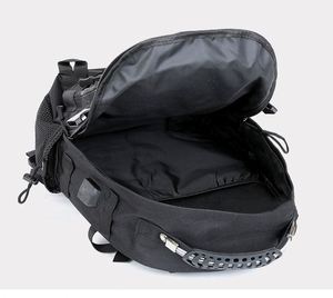Sac à dos tactique durable de 30 L pour l'escalade en plein air, la randonnée, le camping, avec logo personnalisé - Product Image 2