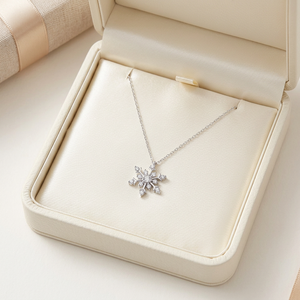 Top Quality Fine Jewelry Wholesale Snowflake Design <b>Pendant</b> 18K <b>Solid</b> White <b>Gold</b> Natural Diamond Necklace For Women Daily Wear - Product Image 6