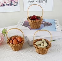 Panier-cadeau en rotin plastique marron de style vintage, mini-panier pour œufs, fait main, idéal pour les mariages, les fêtes de Noël et le Nouvel An