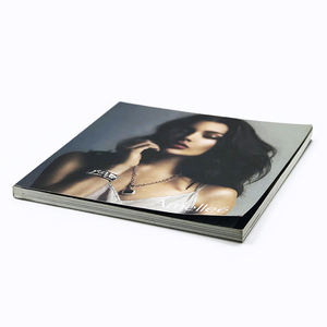 Impression personnalisée de prospectus brochés, brochures, catalogues et magazines à faible coût - Product Image 4