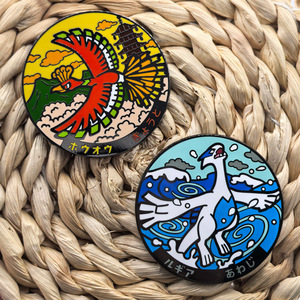 2 Nouveau Design 5cm Haute Qualité Poke Monster <span class=keywords><strong>Lugia</strong></span> Ho-<span class=keywords><strong>Oh</strong></span> Peint Émail Dur Métal Badge Pins pour Sac à Dos Tissu Décoration - Product Image 6