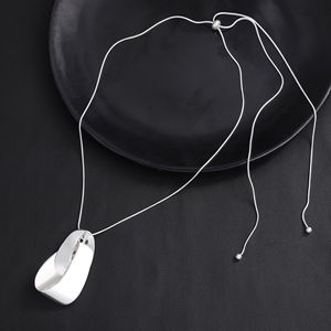남성과 여성을위한 불규칙한 기하학적 반지 목걸이 도금 골드 실버 패션 합금 펜던트 목걸이 - Product Image 2