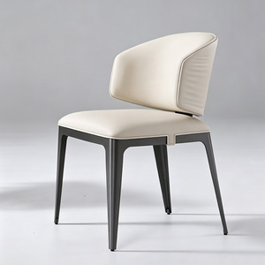 <span class=keywords><strong>Chaise</strong></span> de salle à manger moderne en cuir microfibre <span class=keywords><strong>beige</strong></span> de luxe léger avec structure en acier inoxydable et éponge 45D pour la maison et les restaurants - Product Image 3
