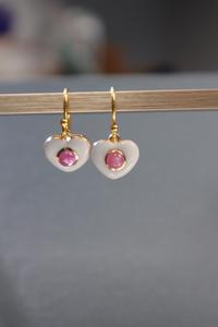 Mooie Robijnrode Oorbellen Natuurlijke Robijnen Elegant Veelzijdig Ontwerp Voortreffelijk Vakmanschap Sterling Zilveren Email Klauwzetting - Product Image 2