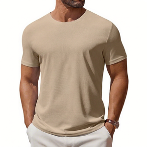 เสื้อยืดคอกลมแขนสั้นผู้ชายสีเบจทรงสลิมฟิตลำลองสีทึบ - Product Image 1
