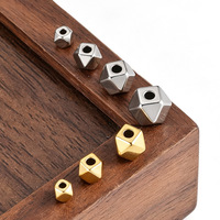 Perles entretoises géométriques à facettes en acier inoxydable plaqué or 18 carats pour la fabrication de bijoux DIY - Vente en gros