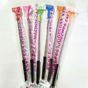 Grattoir à dos autoportatif R162, en tube d'acier, pour soulager les démangeaisons, le plaisir des seniors, vente en gros pour vendeurs de rue - Product Image 2