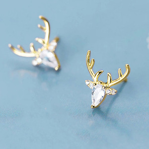 Orecchini a Perno a Forma di Cervo per Donne, Accessori per Orecchie con Forma Geometrica di Animale per Uso Quotidiano - Product Image 2