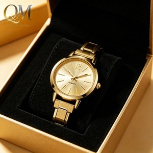 Nouvelle Arrivée Montre Femme avec Marquages Clairs et Bracelet à Maillons Modulaires en Acier Inoxydable Style Italien Vente en Gros - Product Image 1