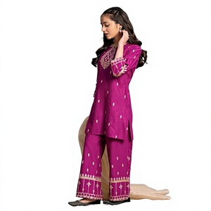 Salwar Kameez para niñas musulmanas con encaje bordado, elegante traje para Eid, festivales, bodas y fiestas. - Product Image 1