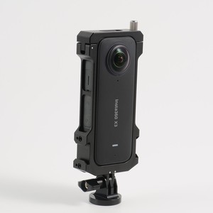 Carcasa de Aleación de Aluminio OEM de Fábrica para Cámara VR <span class=keywords><strong>Insta</strong></span> <span class=keywords><strong>360</strong></span>, Soporte de Montaje para Insta360 <span class=keywords><strong>One</strong></span> X3 con Zapata Fría para Micrófono Rode <span class=keywords><strong>2</strong></span> - Product Image 3