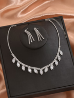 Conjunto de Joyería Nupcial Europeo Vintage con Cristales Brillantes y Pedrería, Collar y Aretes, Dos Piezas, Accesorios para Banquete de Boda