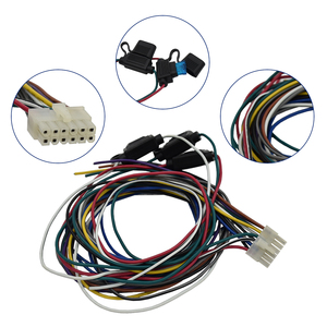 Hoge Prestaties 12 Pin Waterdichte Koperen Draad Harnas Pvc Geïsoleerde Auto Zekering Box Voertuig Modificatie Auto Toepassing - Product Image 2