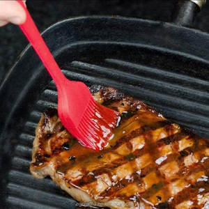 Manufacturer cheap hot sale in stock <b>Silicone</b> Brush Oil <b>Silicone</b> Sweep Diy Cake Tool Bbq Grill Brush Silicon Oil Brush - Product Image 4