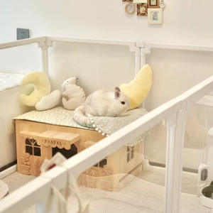 Panel de Valla para Perros Modular Ajustable de Plástico Transparente con Cierre de Botón Moderno, Puerta de Valla para Mascotas de Interior de Alta Calidad - Product Image 1