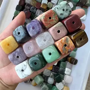 Nieuwkomers Geboord Gat 20Mm Spirituele Kristallen Healing Edelsteen Natuurlijke Kleurrijke Gemengde Quartz Cube Wierook Houder Voor Koper