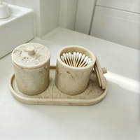 Ensemble de 3 pots de salle de bain en résine imitation travertin avec plateau ovale, pots à cotons-tiges et bâtonnets de coton avec couvercles, plateau de comptoir de vanité