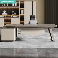 Table de bureau modulaire en bois de design moderne haut de gamme, mobilier de bureau, table de travail en cubicle, poste de travail pour manager, bureau pour le personnel