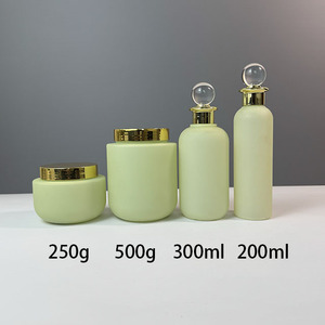 Flacone Vuoto in HDPE Verde <span class=keywords><strong>per</strong></span> Olio <span class=keywords><strong>per</strong></span> Capelli e Lozione Corpo 200ml 300ml 8oz 10oz, Confezione Cosmetica <span class=keywords><strong>di</strong></span> Lusso, Bottiglie in Plastica <span class=keywords><strong>per</strong></span> Tonico con Tappo Rotondo - Product Image 1