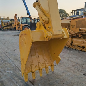 Excavatrice hydraulique sur chenilles Komatsu PC160 de 2022, 16 tonnes, d'occasion, en excellent état, avec pompe, roulement et moteur - Product Image 3