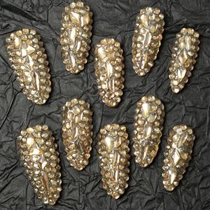 Uñas postizas acrílicas de lujo hechas a mano con pedrería, forma almendrada, diseño 3D de cobertura completa con puntas francesas, precio de fábrica al por mayor - Product Image 2
