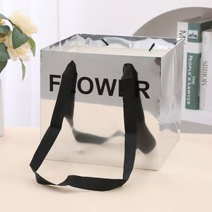 Bolsa de Regalo de Papel Blanco Ecológica Chengrui con Asa de Parche, Color Personalizado, para el Día de San Valentín - Product Image 5