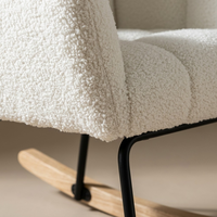 Fauteuil à bascule en tissu Teddy blanc, fauteuil à bascule rembourré pour la chambre d'enfant, le salon, la détente