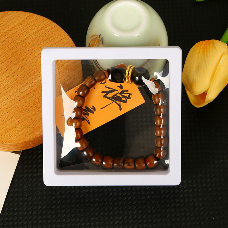 Bracelet de perles noires en boîte exquise