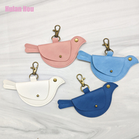 RR BSCI Charmes de sac en forme d'oiseau mignons en cuir PU, 8 couleurs, pendentif pour sac à main Mockingbird, pendentif multifonctionnel adorable pour porte-monnaie