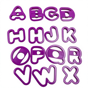 Emporte-pièces en plastique écologiques, 26 pièces, alphabet et lettres, pour fondant, glaçage, pâtisserie, décoration de gâteaux - Product Image 1