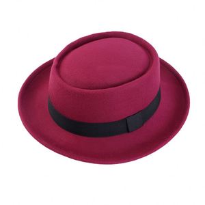 Venta al por mayor de accesorios para el cabello con logotipo personalizado Unisex Vintage ala ancha cálida lana sombrero Fedora cinturón Panamá sombrero fieltro Jazz sombrero para hombres y mujeres - Product Image 6