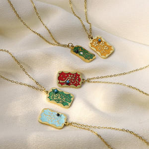 Hochwertige Emaille-Tropfenöl-Tarotkarten-Anhänger-Halskette DIY-Schmuck 18K Vergoldete Edelstahl-Halskette für Frauen Geschenke - Product Image 3