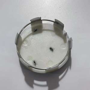 Cache-Moyeux <span class=keywords><strong>de</strong></span> <span class=keywords><strong>Roue</strong></span> ABS 60 mm Finition Argentée pour <span class=keywords><strong>PEUGEOT</strong></span> 301 307 308 408 508 3008 – Lot <span class=keywords><strong>de</strong></span> 4 Pièces Neuf Haute Qualité - Product Image 4