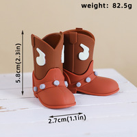 Rosarote Kaffee-Denim-Hut-Stiefel Weiche Gummi-Puppe Dekoration für Jungen- und Mädchen-Geburtstage Tortendekoration