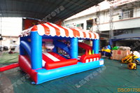 Stand de jeu gonflable de carnaval avec cible de fléchettes pour les fêtes d'enfants et les aires de jeux